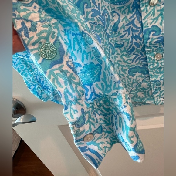 Lilly Pulitzer Women's Coralynn Button-Down - Picture 7 of 16